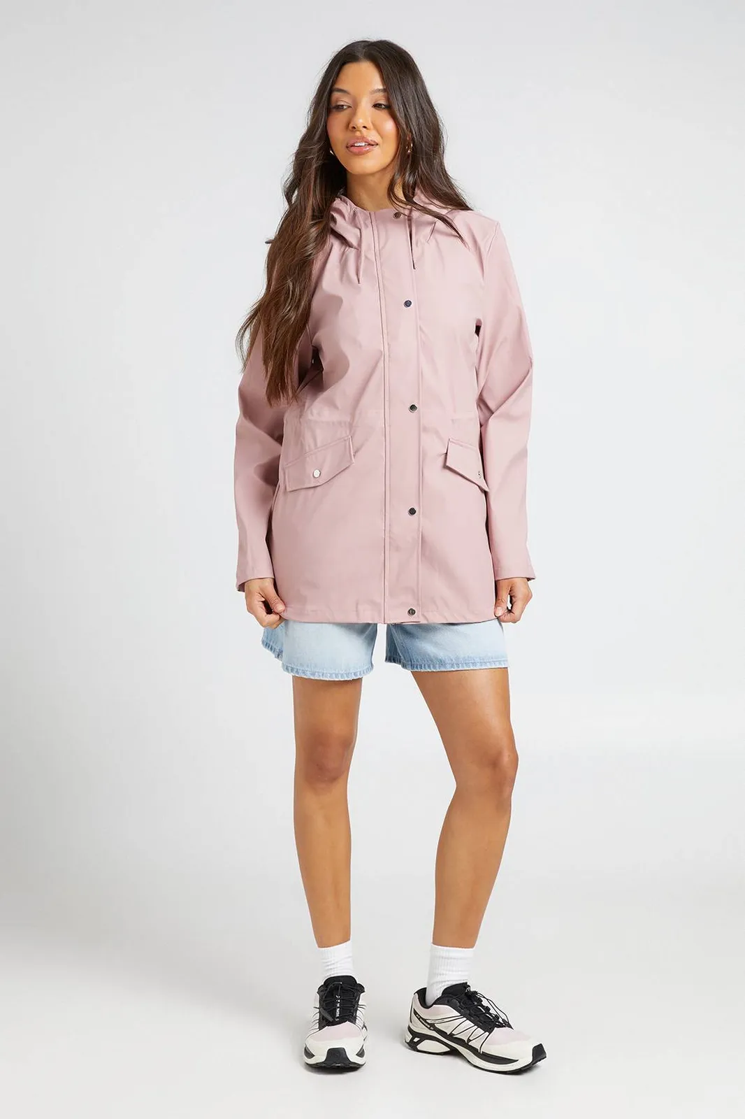 Boohoo Hooded Rubberised Festival Mac in Pink