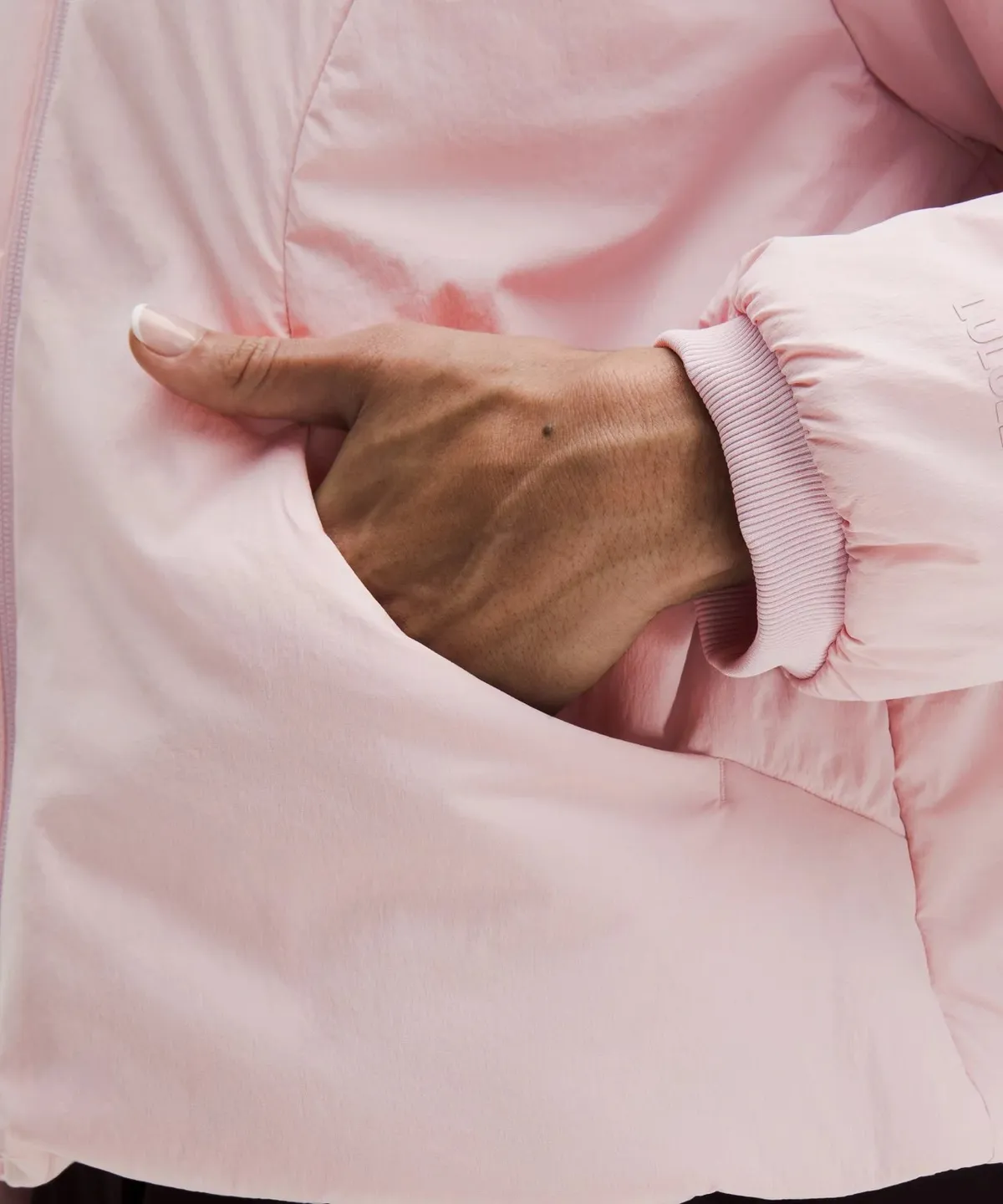 Water-Resistant Insulated Hooded Jacket in Porcelain Pink