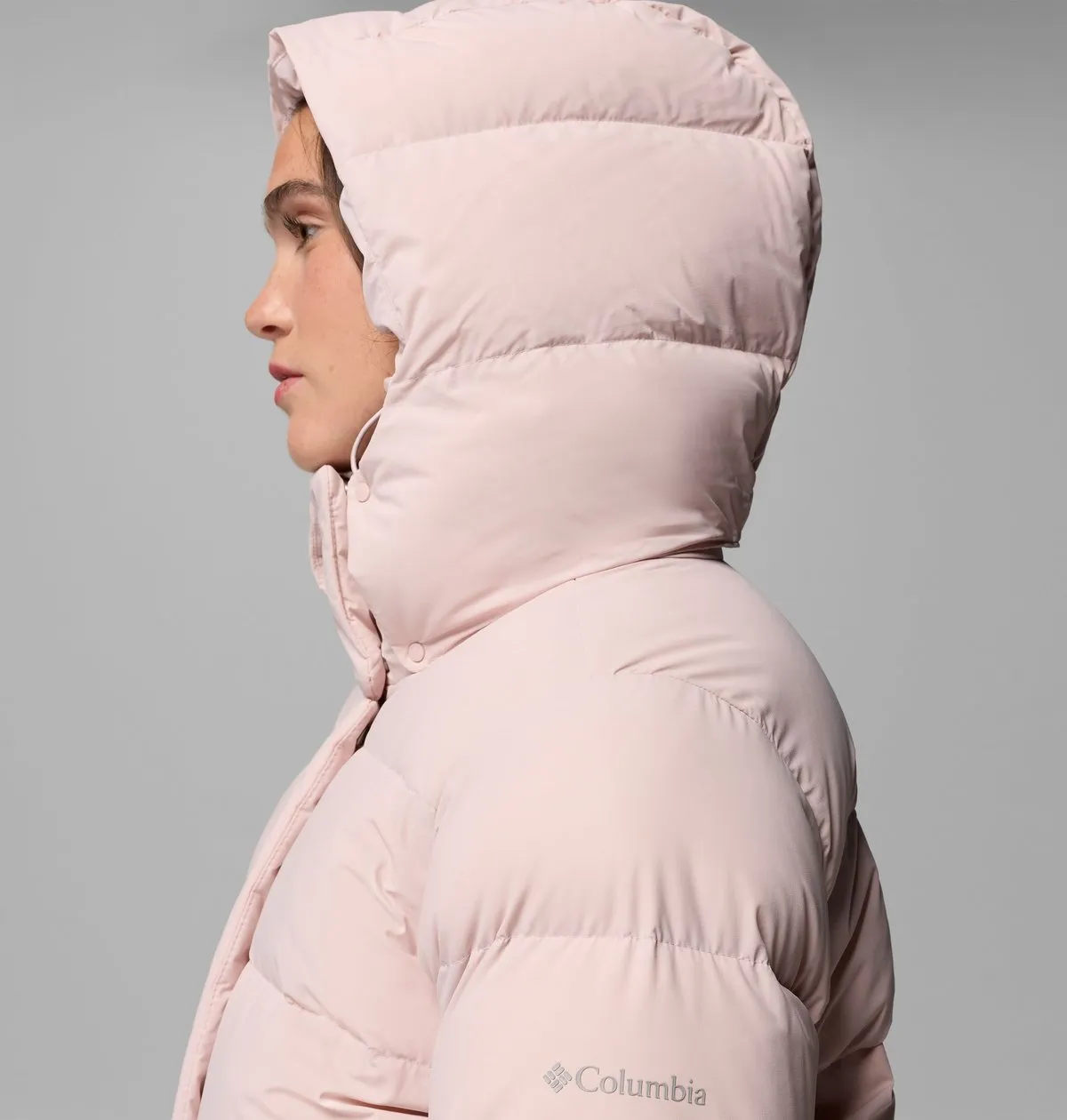 Women’s Amaze Puff Hooded Jacket in Mineral Pink