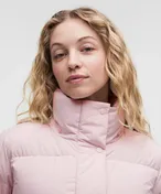 Wunder Puff 600-Down-Fill Cropped Jacket in Porcelain Pink