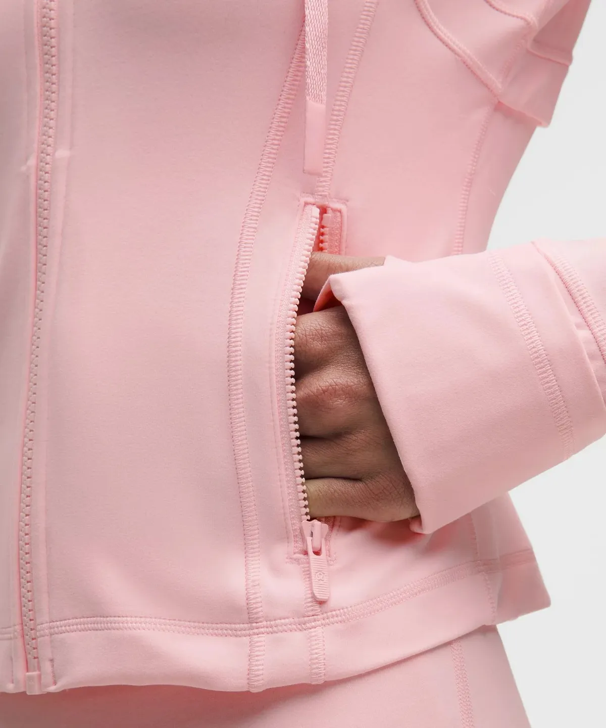 Define Cropped Hooded Jacket Nulu in Pink Pearl