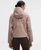 Women's Cross Chill City-to-Trail Jacket in Ashen Rose