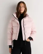Quince Responsible Down Cropped Puffer Jacket in Fondant Pink
